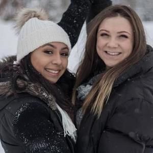 Meet your Posher, Gina